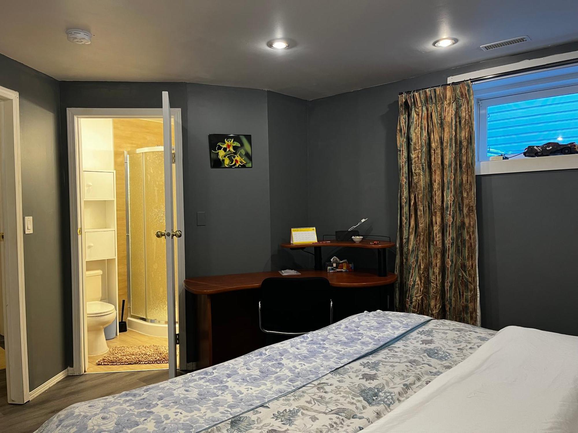 Hidden Valley New Basement Suite With Private Bathroom! YYC Buitenkant foto